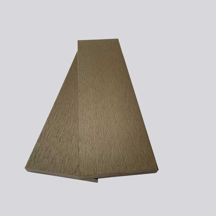 BERGO Solid Skirting Decking Board - Image 2
