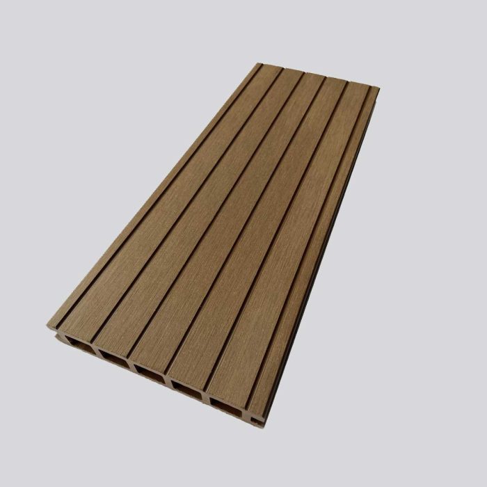 BERGO Hollow Decking Board - Image 2